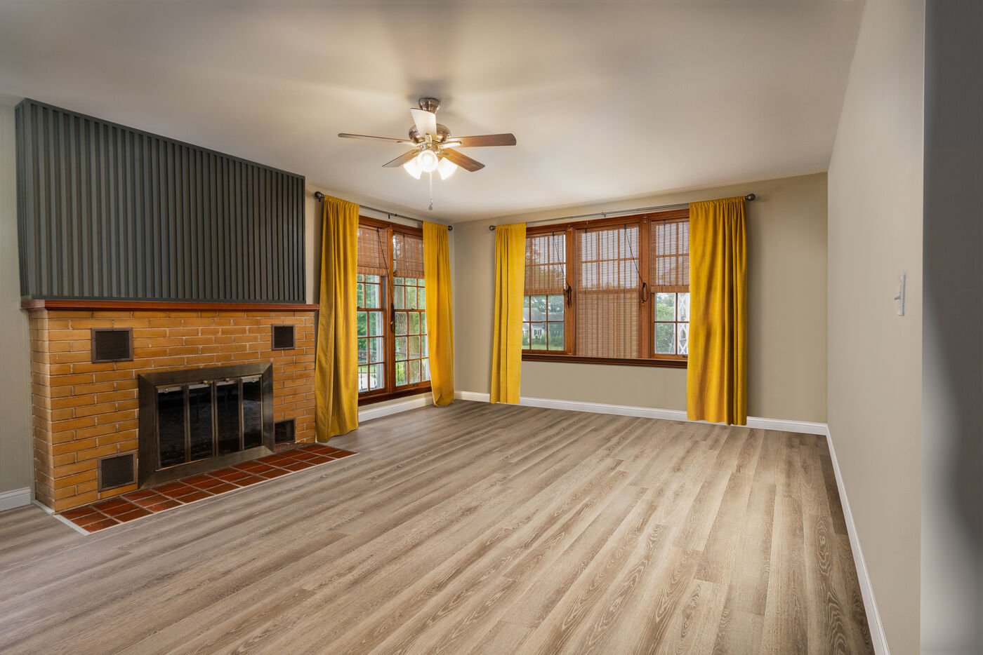 Living room after virtual decluttering